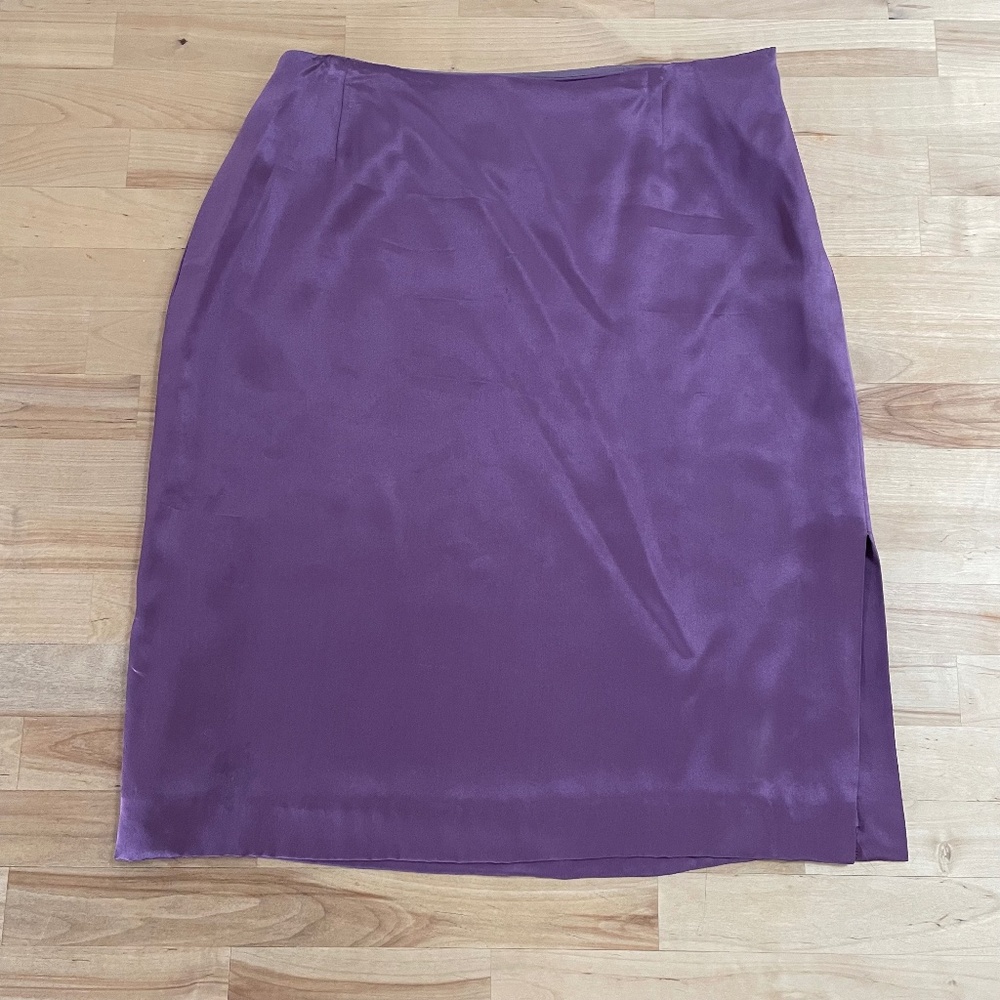 Parallel silk skirt